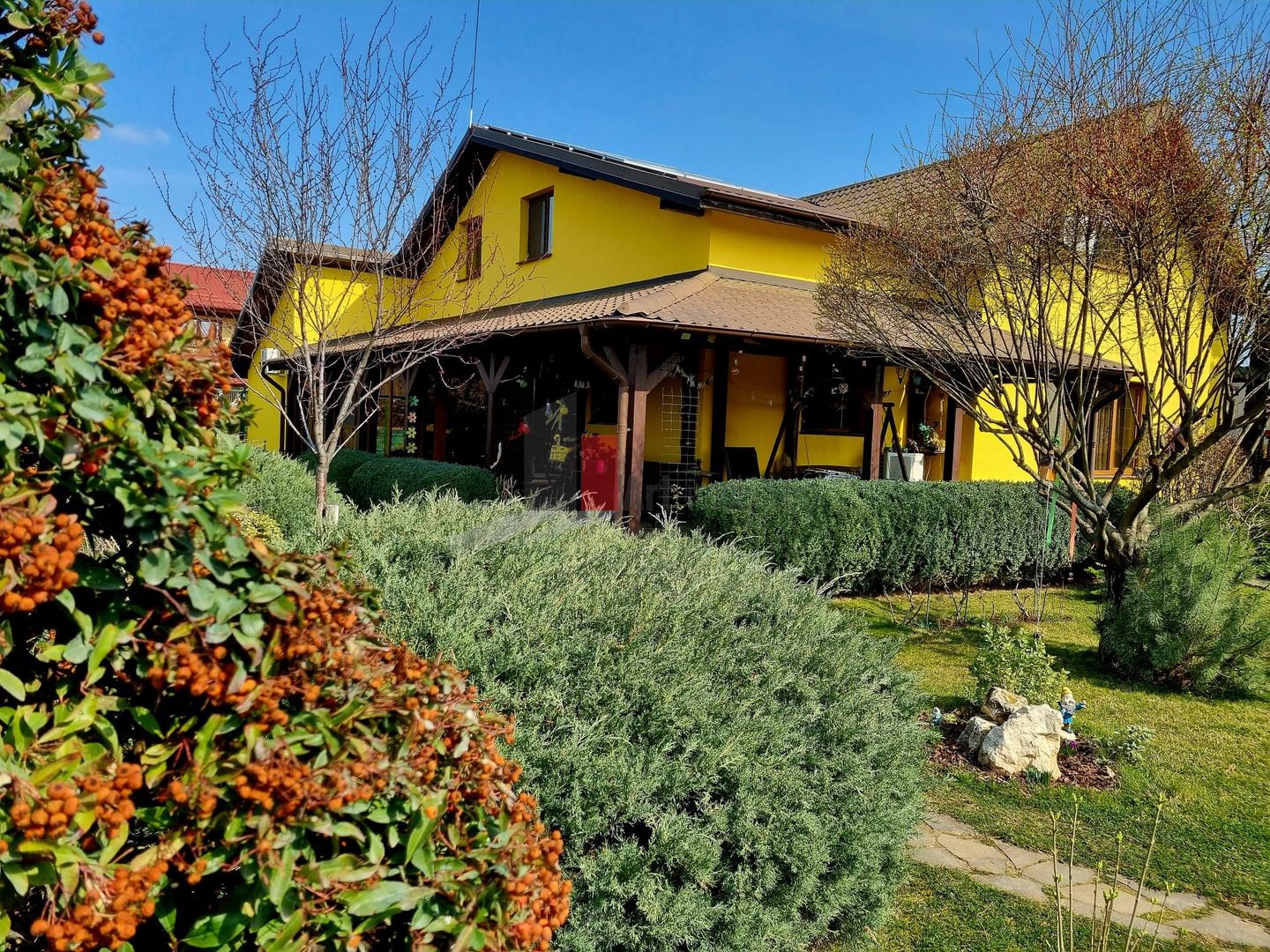 Vila cu gradina impresionanta | Prosumator | Tancabesti - Poză 4