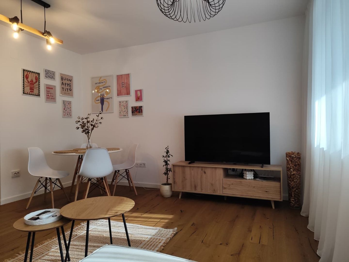Apartament 2 camere de inchiriat situat central, Oradea - Poză 2