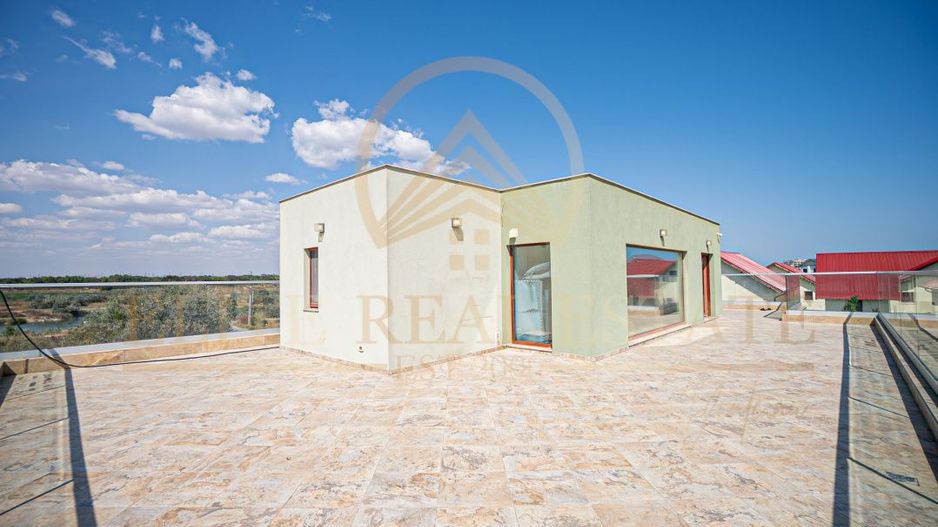 Mamaia Sat - Vila moderna, dotari premium, curte mare, vedere la lac! - Poză 49