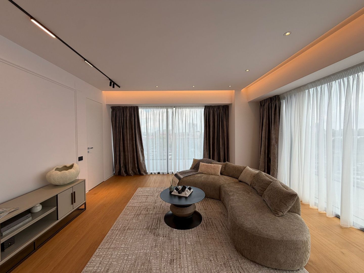 Apartament  High-End 4 camere | One Floreasca Towers - Poză 8
