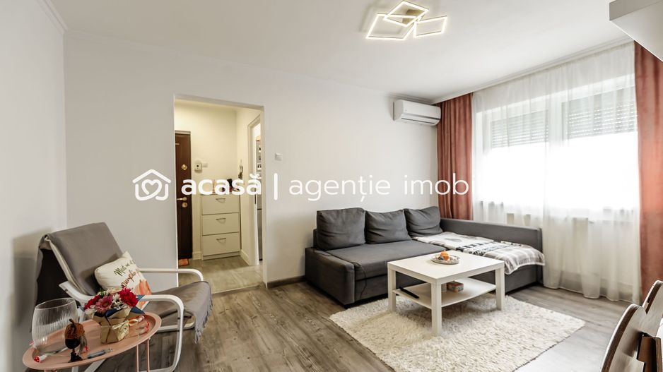 Apartament la etajul 3 cu 2 camere la cheie in zona Romanilor - Poză 3