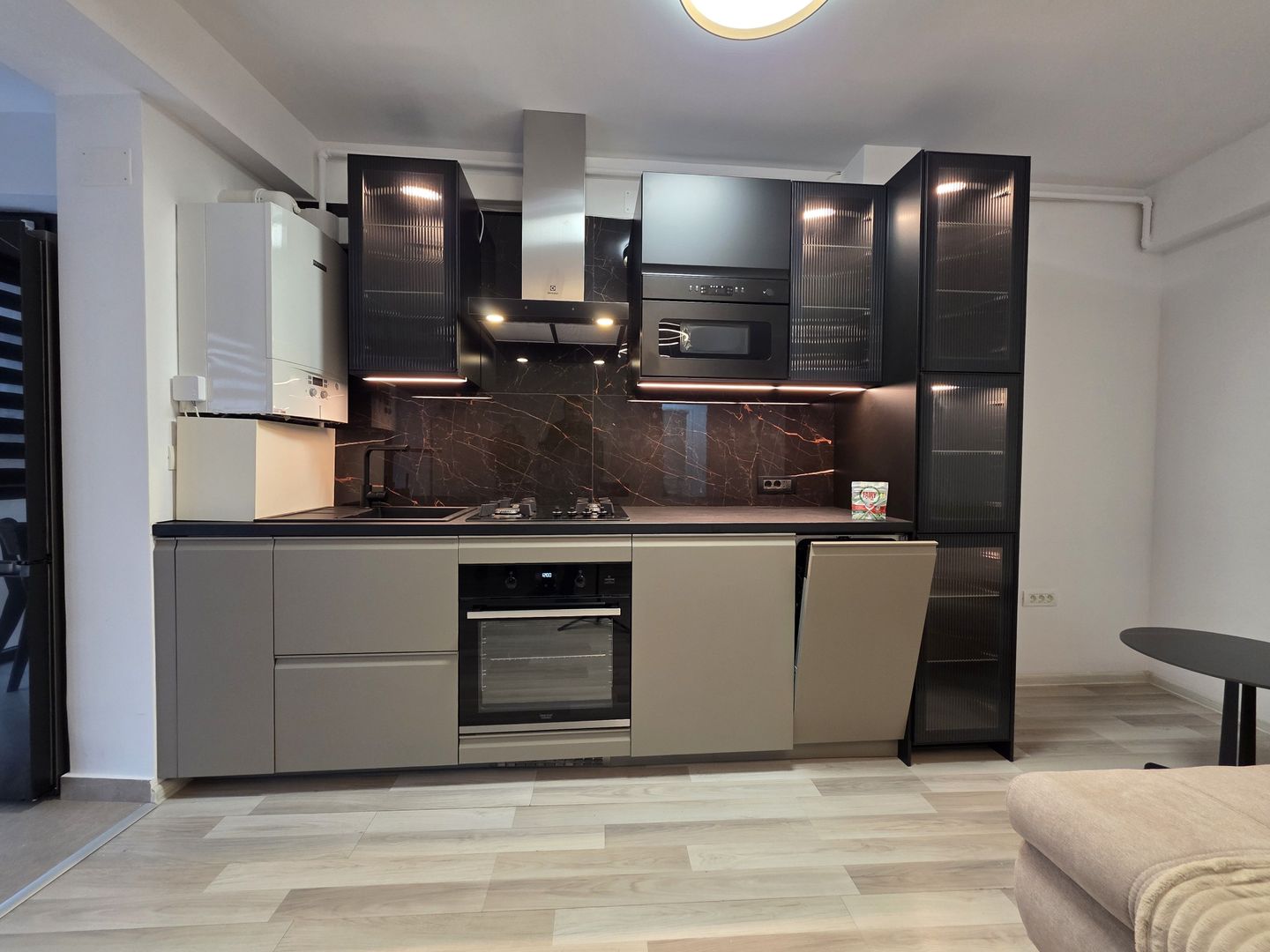Apartament 2 camere modern | Open-space | 700€ - Poză 3