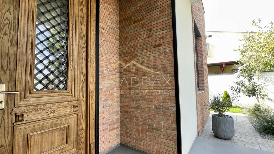 Vila cu 5 camere // * 565 mp gradina* // Tunari - Poză 49