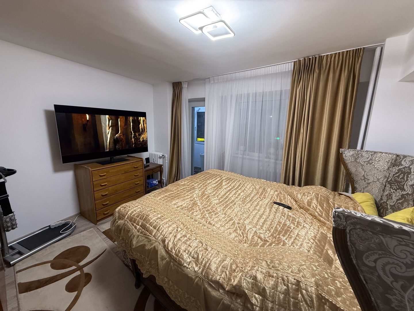 Ap 3 cam 90 mp -cu balcon - et 1- mobilat/utilat-langa Mega Mall - Poză 14