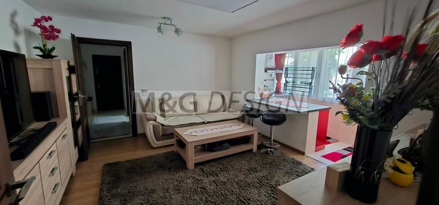 Apartament 2 camere Aradului parter cu balcon - Poză 2