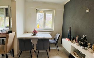 Apartament cu 3 camere, etaj 1 în zona Velența - Poză 8