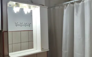 Mic la întreținere, bun la randament: apartament în Orșova - Poză 15