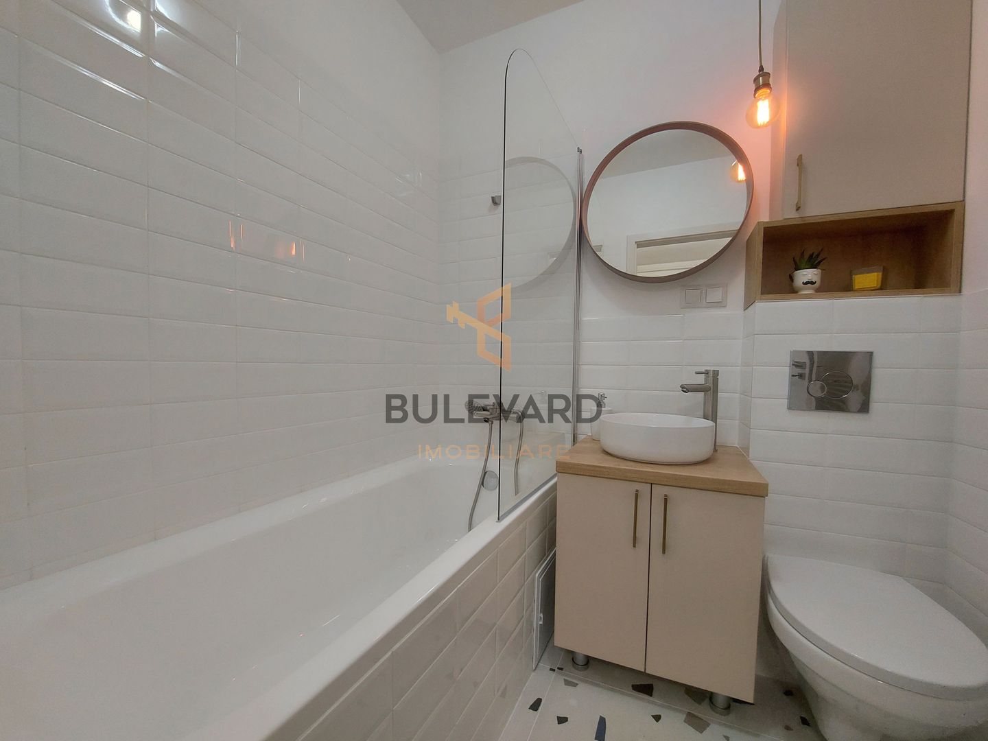 Apartament ultrafinisat+gradina de 50 mp+parcare! - Poză 7