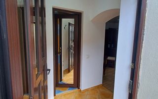 Birou, central, Ady Endre Oradea, 40 mp. 399 E/lună. Comision 0 - Poză 11