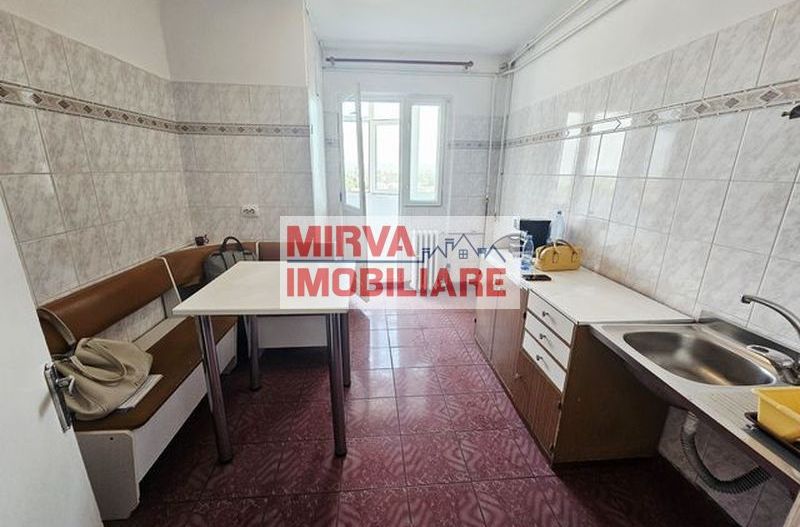 Vanzare apartament 2 camere, decomandat, zona Republicii - Poză 7