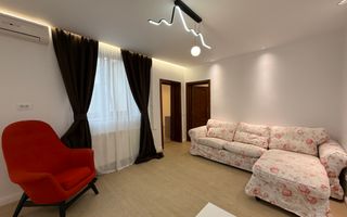 Casă cu o curte proprie intima din Zona Ștefan cel Mare - Obor - Poză 1