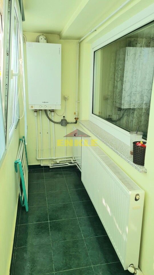 De vânzare apartament cu 3 camere, strada Octav Onicescu - Poză 5