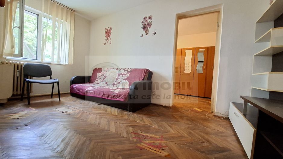 Liber, apartament 2 camere Podu Ros Cantemir, bloc fara risc - Poză 6