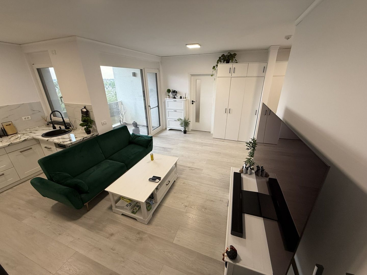 Ap. 2 cam, terasa, parcare, West Residence. 120.900 E neg. Comision 0 - Poză 7