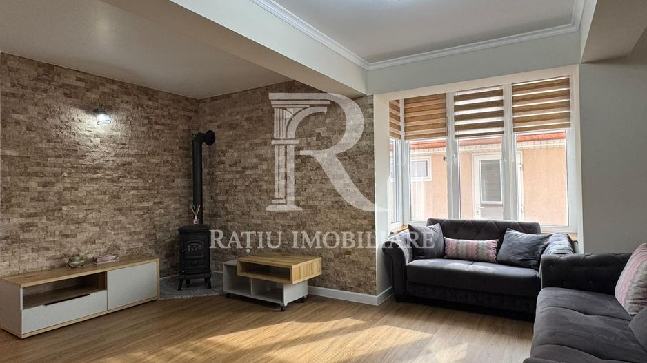 Casa cu etaj de inchiriat | Santandrei | Bihor - Poză 3