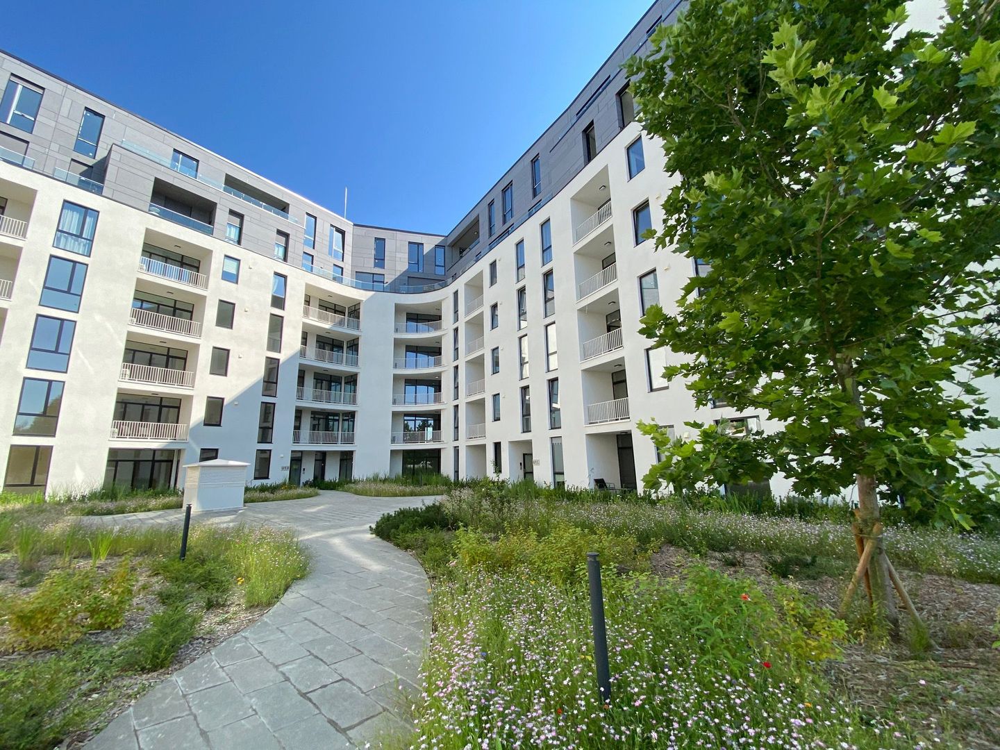 Apartament lux in bloc nou- ISHO - Poză 1