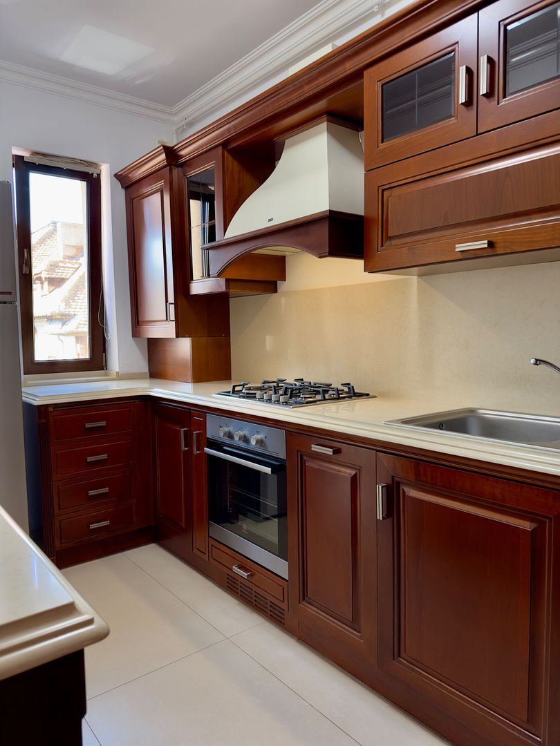 Apartament 3 camere, bloc nou, centrala proprie, parcare subterana inclusa. - Poză 7