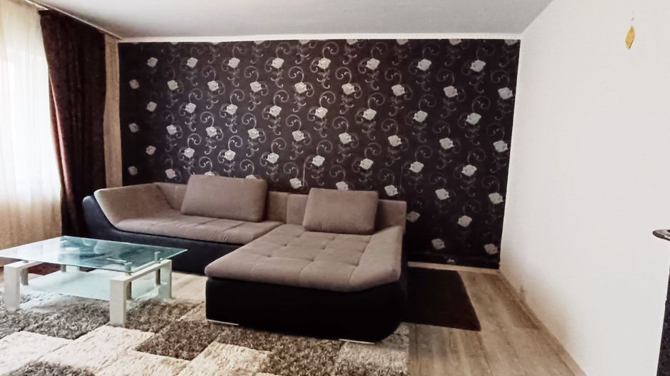 Apartament cu 3 camere pretabil birou sau locuinta in Brasov - Poză 13
