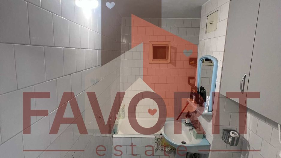 1 camera, decomandat | etaj 2 | centrala proprie | balcon | zona excelenta - Poză 7