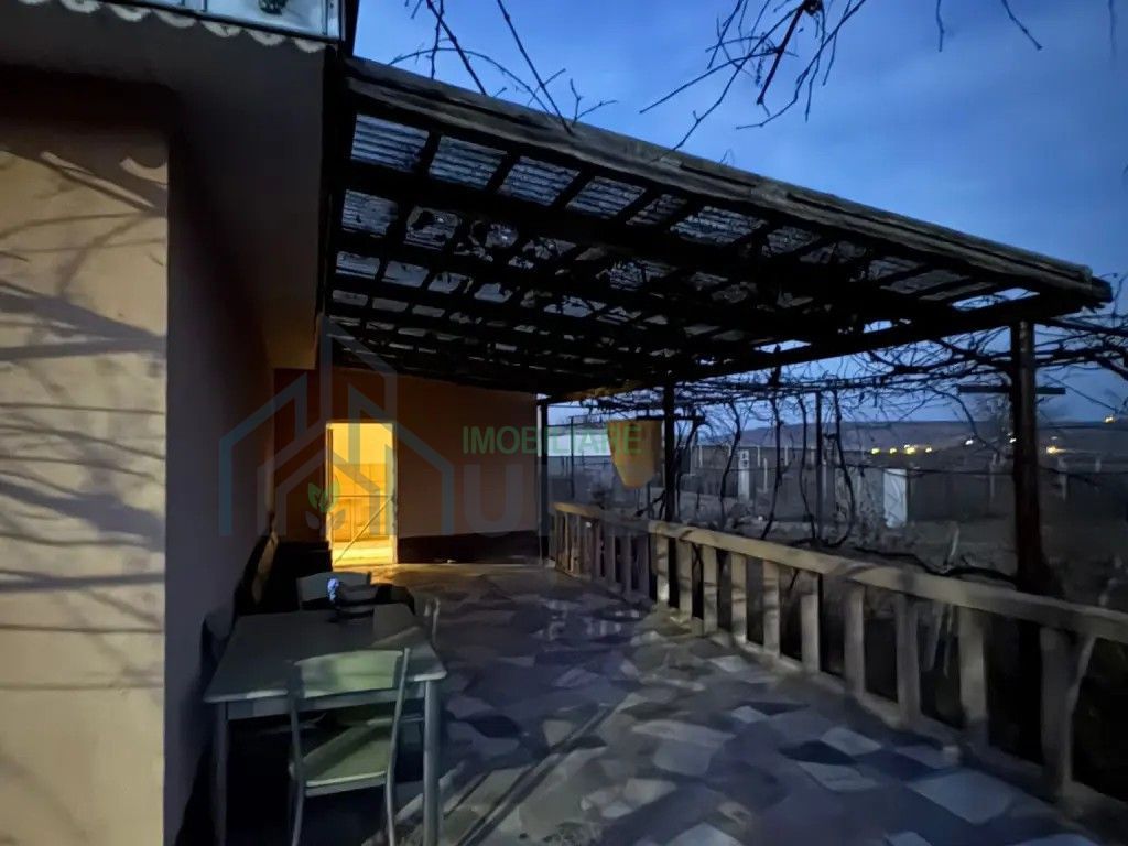 Casă de vânzare, 150 mp, teren 1500 mp, aproape de Restaurantul Coroana, Ion Neculce - Poză 9