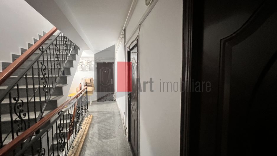 Apart Hotel,  VILA,  D+P+2E+ MANSARDA , 7 garsoniere,  apart. cu 2 si 3 camere - Poză 9