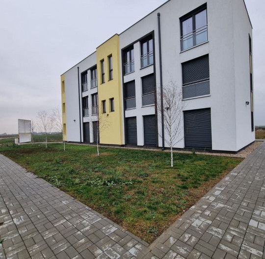 Investește în Viitor: Bloc de Apartamente cu Randament Bun în Dumbrăvița! - Poză 1