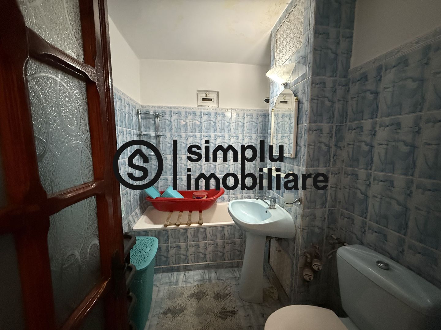 3 decomandate, etaj 2/4, centrala termica, Rovine - 157 000 Euro - Poză 10
