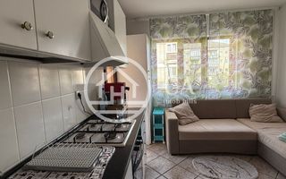 Apartament de vânzare 2 camere în zona Rogerius - Poză 3
