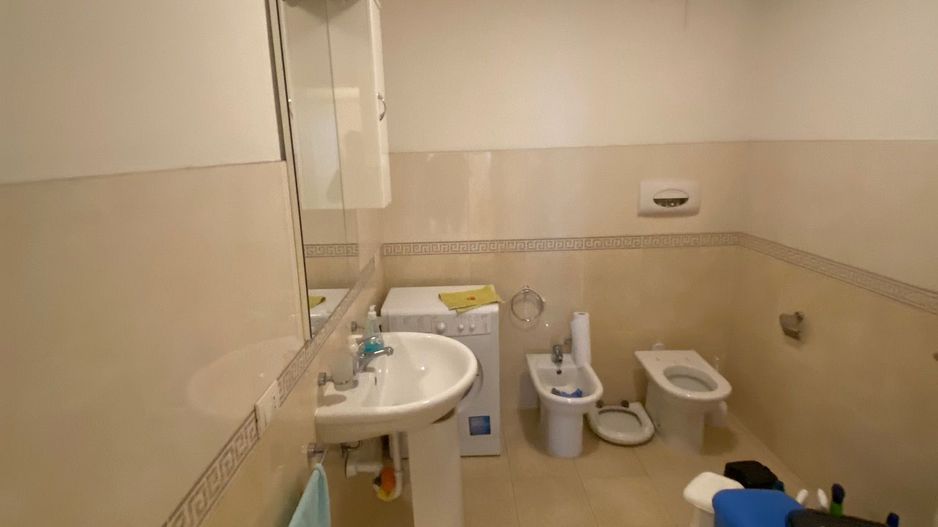 Apartament cu 3 camere   în zona Ultracentral - Poză 11