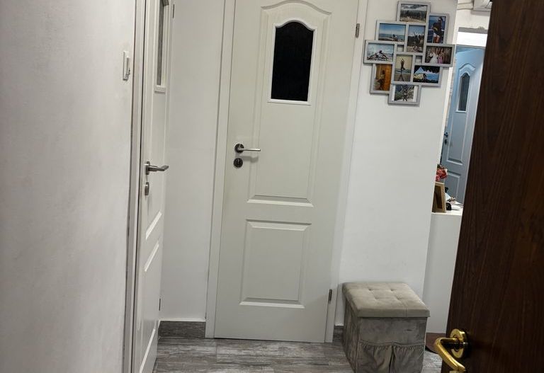 Vânzare apartament 3 camere Drumul Taberei – spațios - Poză 11