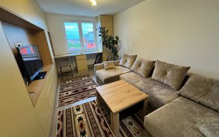 Apartament cu 2 camere, 60mp, decomandat, Zona Central - Poză 1