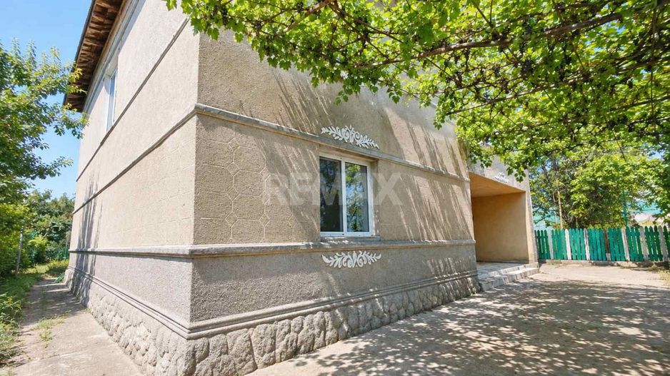 CASĂ DE VÂNZARE – 2 NIVELE | 4 CAMERE | 105 m²  -Țînțăreni Anenii Noi - Poză 4