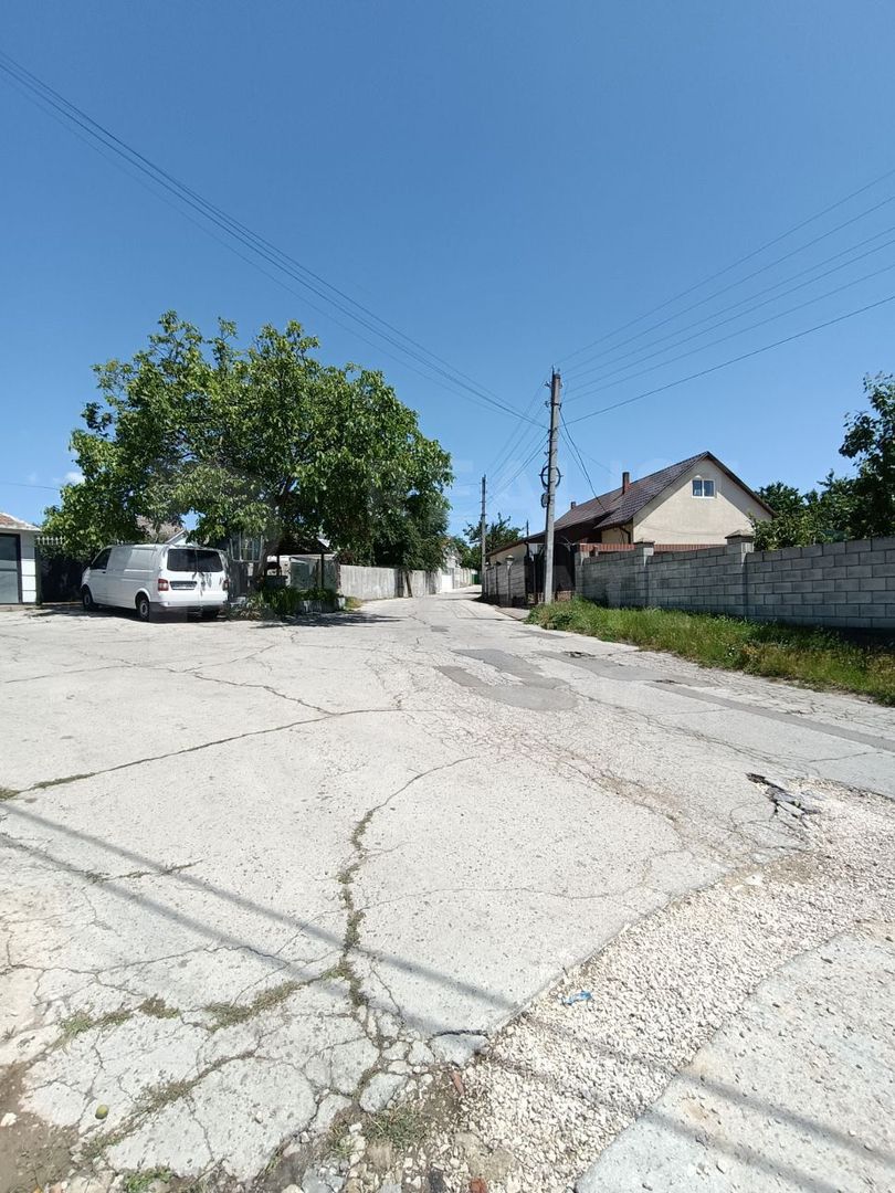 Vânzare teren 13,5 ari, strada. Salcâmilor, Băcioi - Poză 5