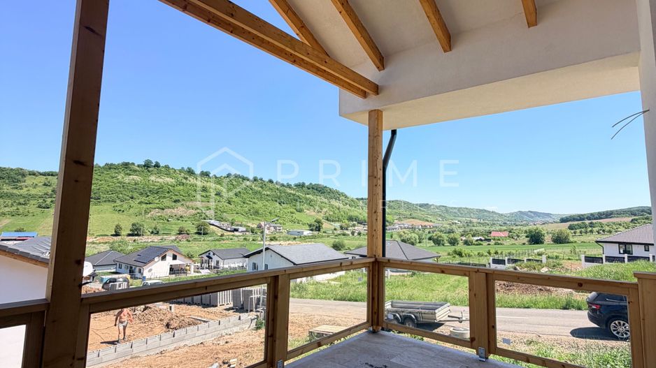 Vilă chalet modern cu perete panoramic de sticlă - Livezeni, Mureș - Poză 7