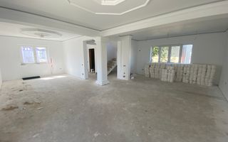 Vila 200mp Utili | Radauti | 4 dormitoare - Poză 1