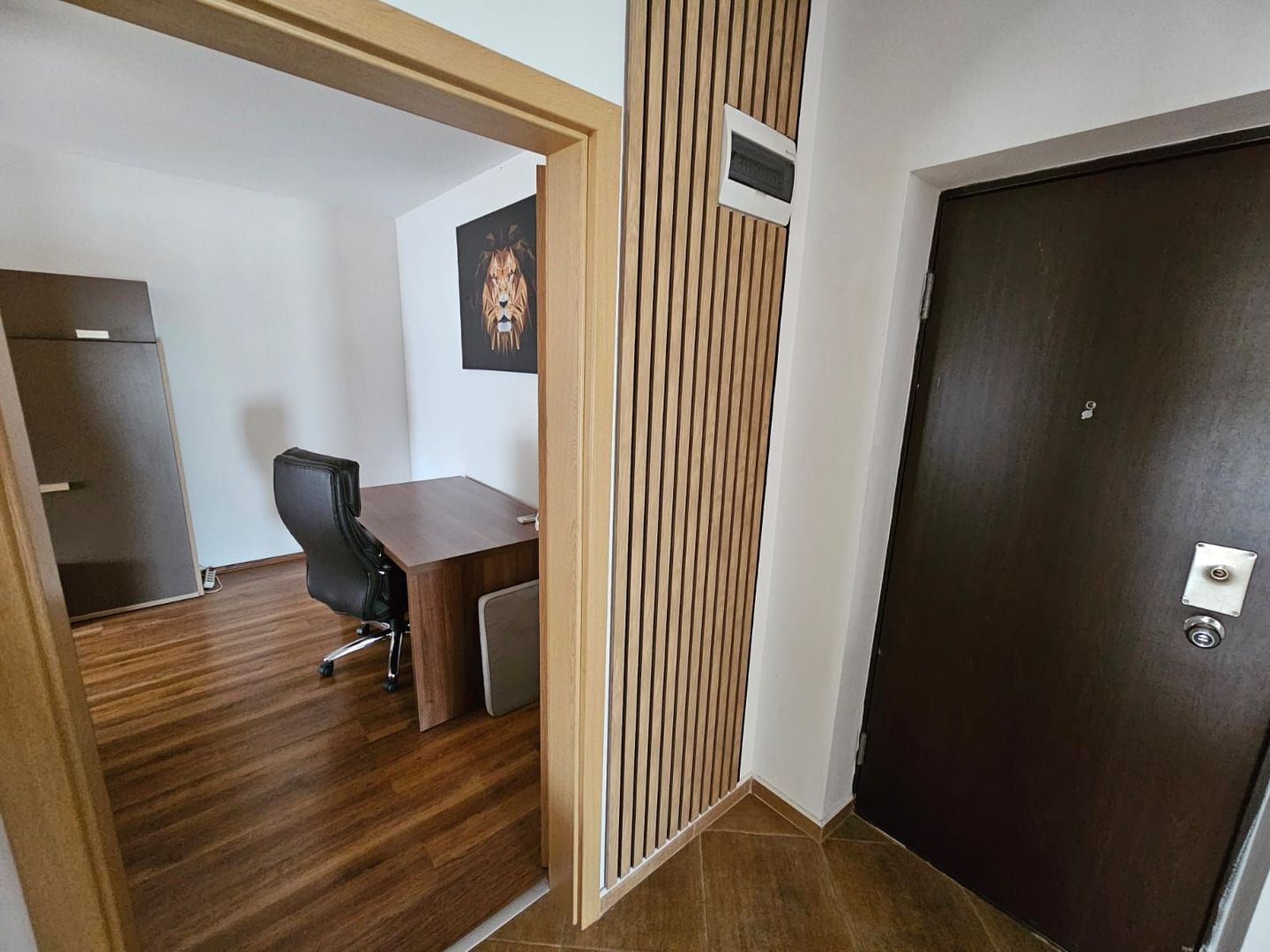 Apartament confortabil I Loc parcare și boxă I Zona Aradului - Poză 9