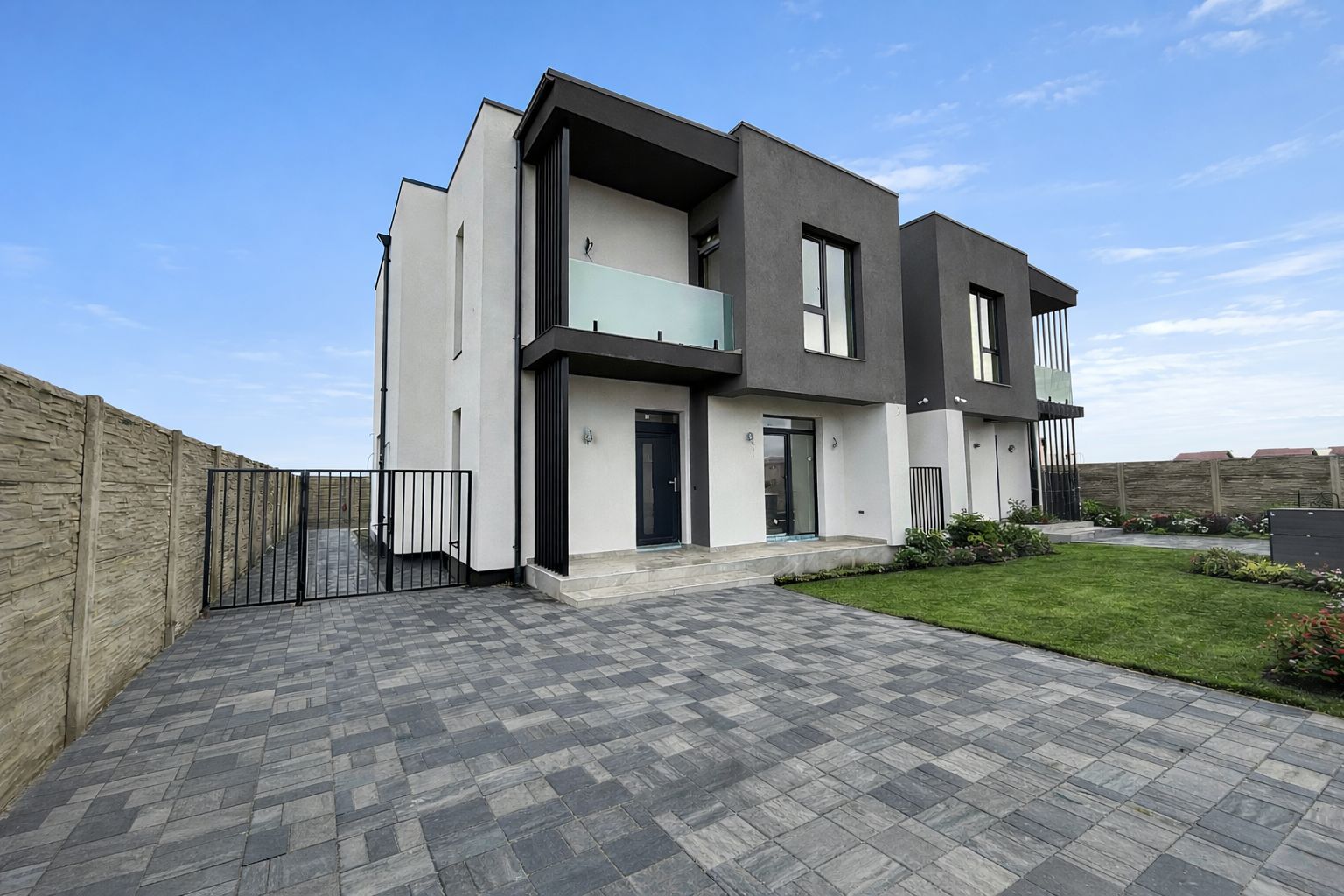 Casa de vazare in Sacalaz, locatie foarte buna! - Poză 1