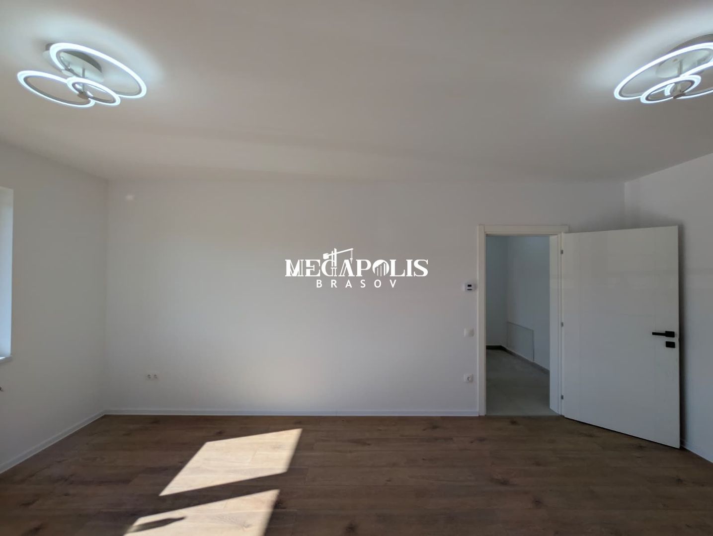 Apartament 3 Camere Decomandat Tractorul Intabulat - Poză 13