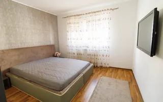 Apartament 2 Camere Decomandat / Etaj Intermediar Sanpetru - Poză 17
