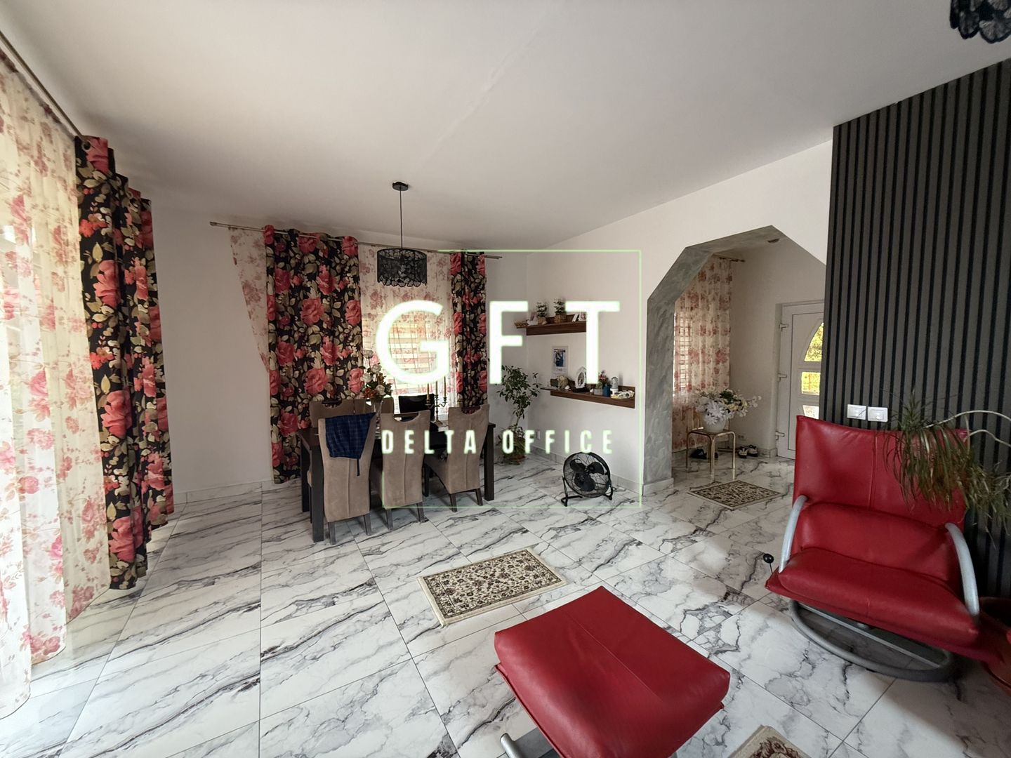 CASĂ COMPLET MOBILATĂ ȘI UTILATĂ | 190 MP | TEREN 1.289 MP în URISOR - Poză 2