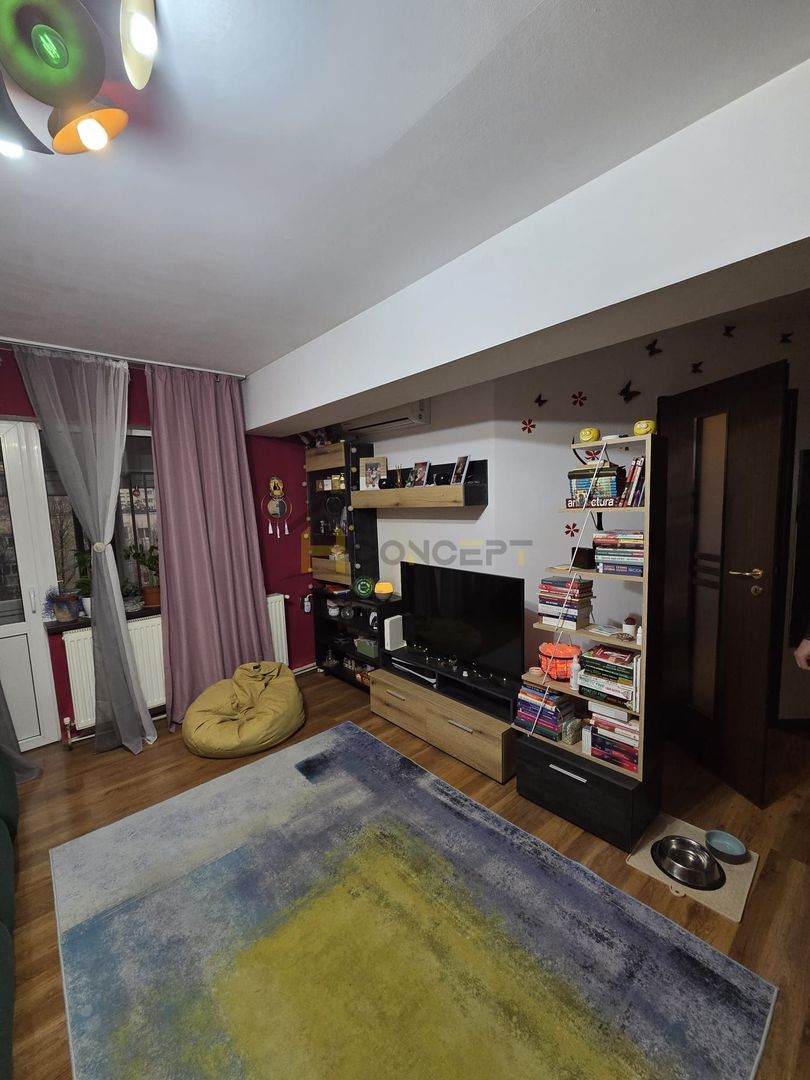 Ap modern 3 camere mansarda mobilat/utilat centrala proprie - Poză 2