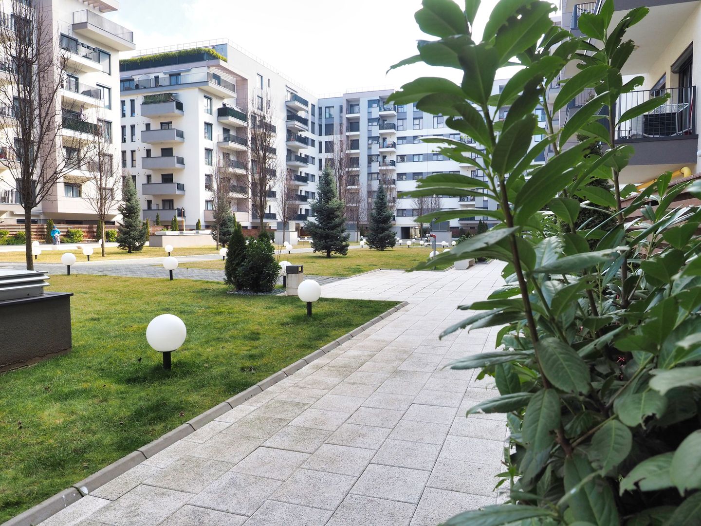 INCHIRIERE 2 CAMERE MOBILAT-UTILAT-PARCARE-ARCADIA-1 MAI-DOMENII - Poză 8