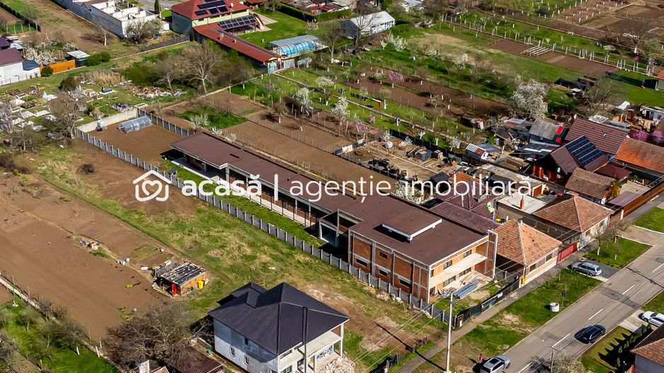 Pret redus Cladire cu potențial multiplu în Sânnicolau Mic Comision 0 - Poză 3