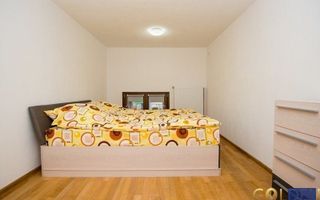 Apartament  B-dul Revolutiei, cladire perioada interbelica, comision 0% - Poză 6
