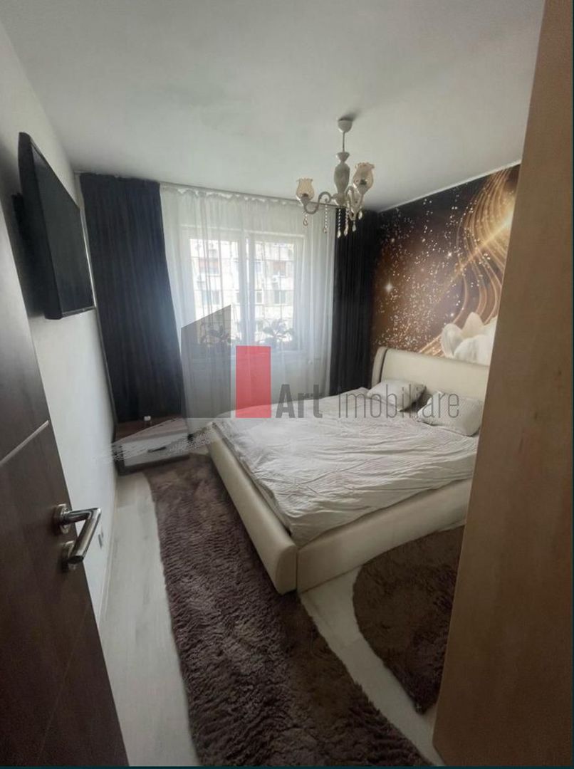 APARTAMENT 3 CAMERE  BARCA - Poză 1