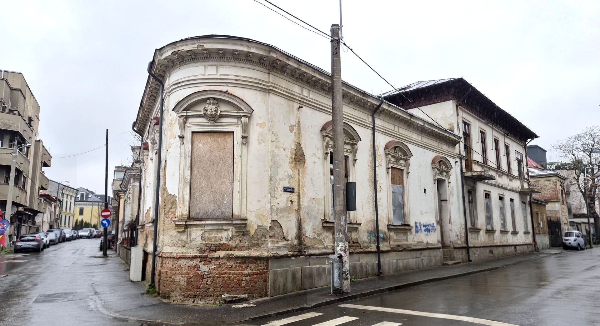 Casa 420,81 mp + teren 566 mp - Ultracentral - Unirii - Poză 1