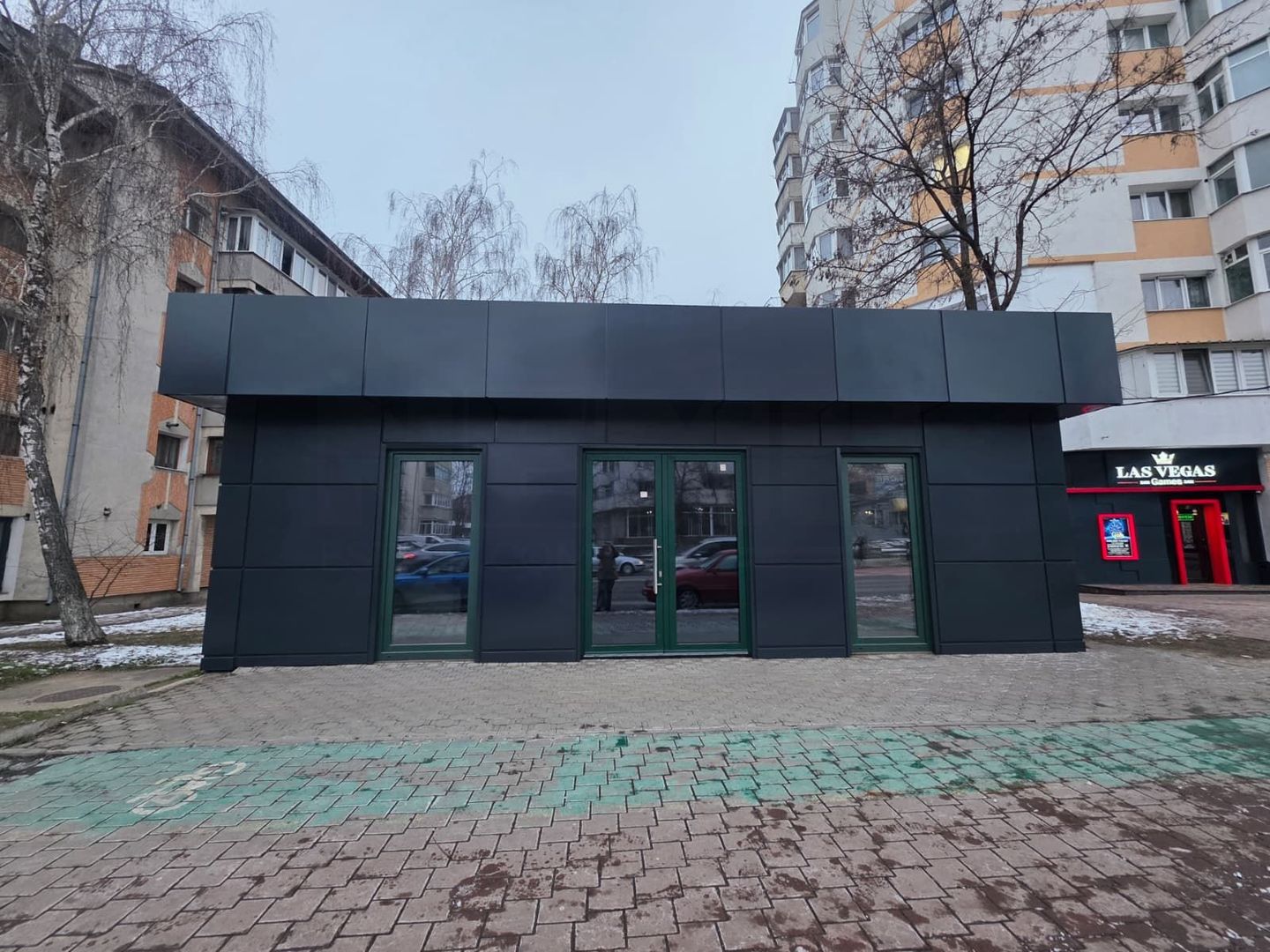 Spatiu Comercial de Inchiriat | Burdujeni, Suceava | Pret: 2.000€/luna - Poză 1