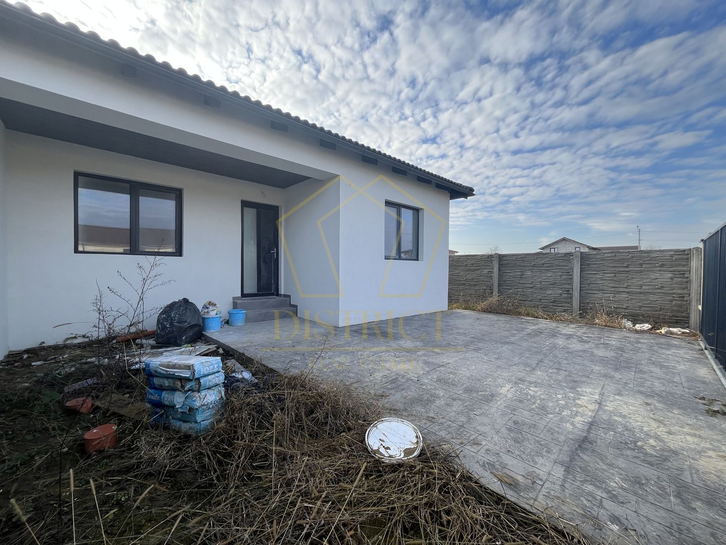 Duplex pe parter cu 4 camere | Mosnita Noua - Poză 10