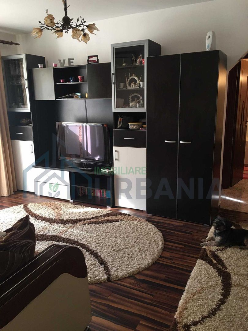 Apartament de închiriat în Mircea Cel Bătrân - Poză 1