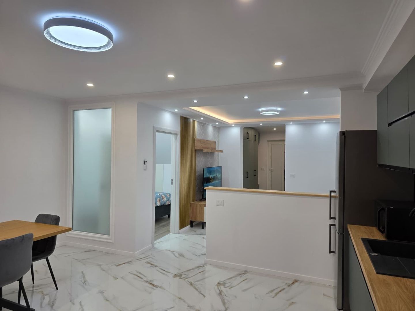 APARTAMENT 2 CAMERE DE ÎNCHIRIAT | 60 MP UTILI - Poză 3
